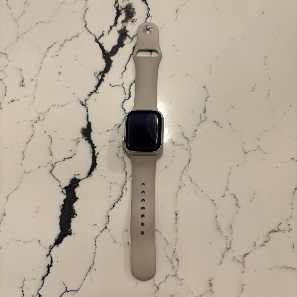 Apple Watch Series 8 - 12 months old